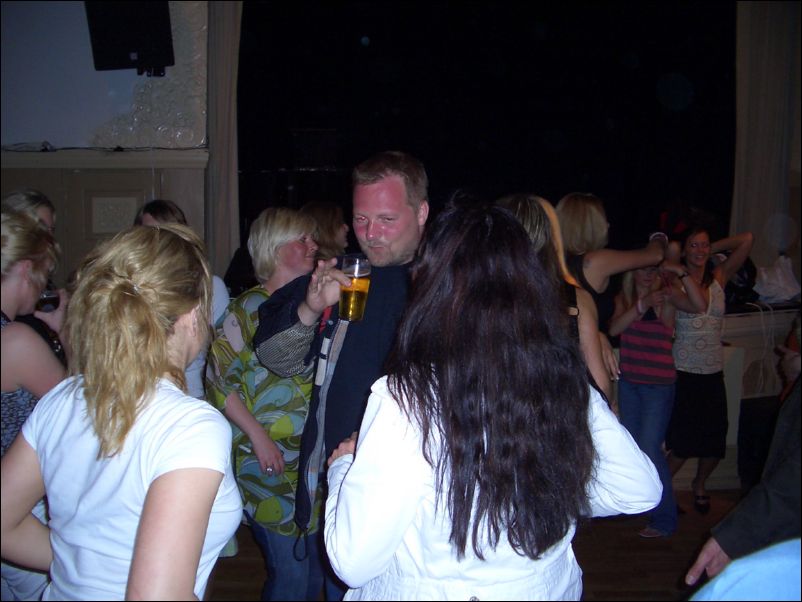 Longgone party