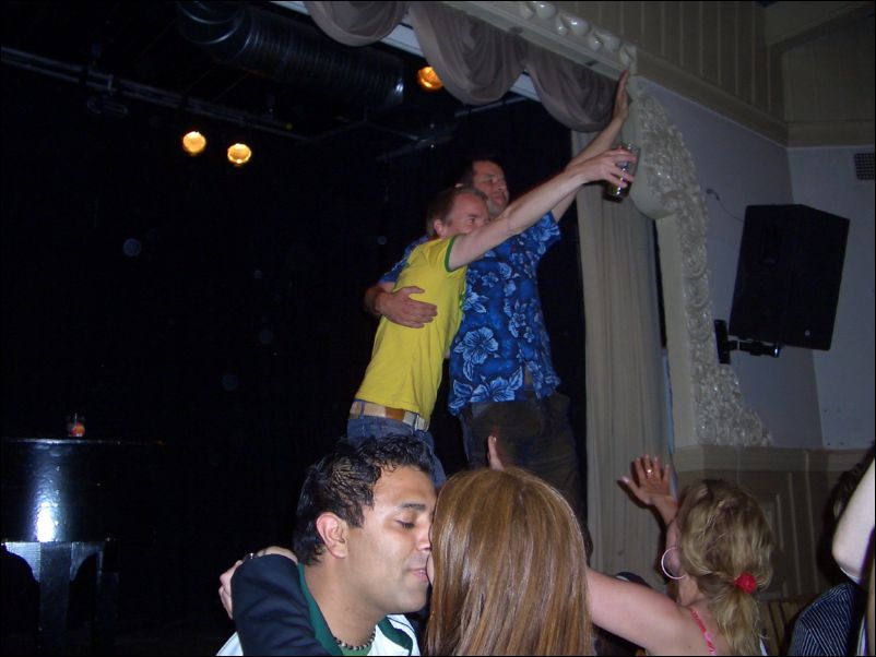 Longgone party
