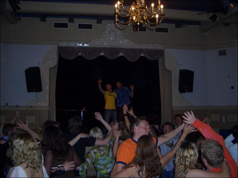 Longgone party
