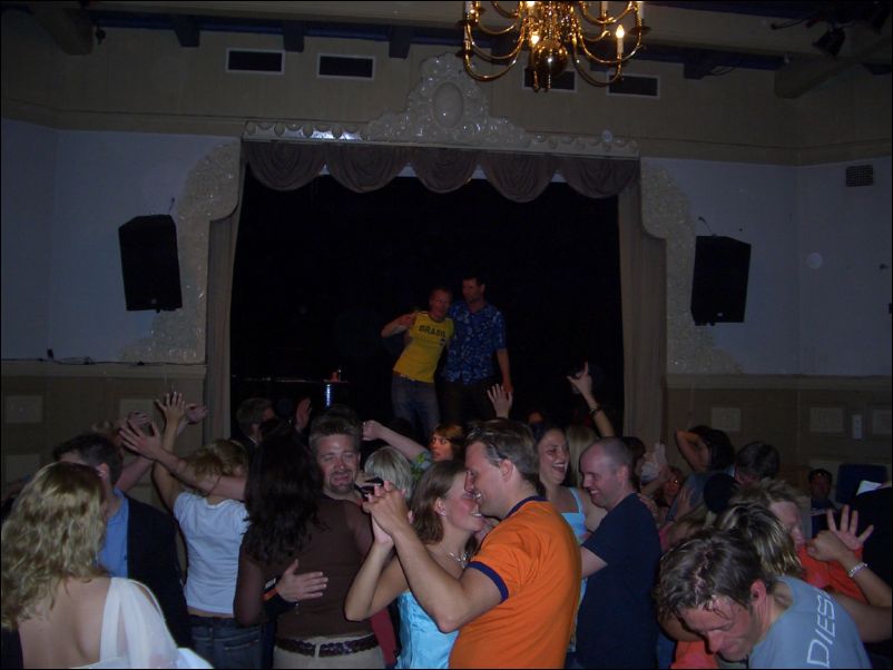 Longgone party